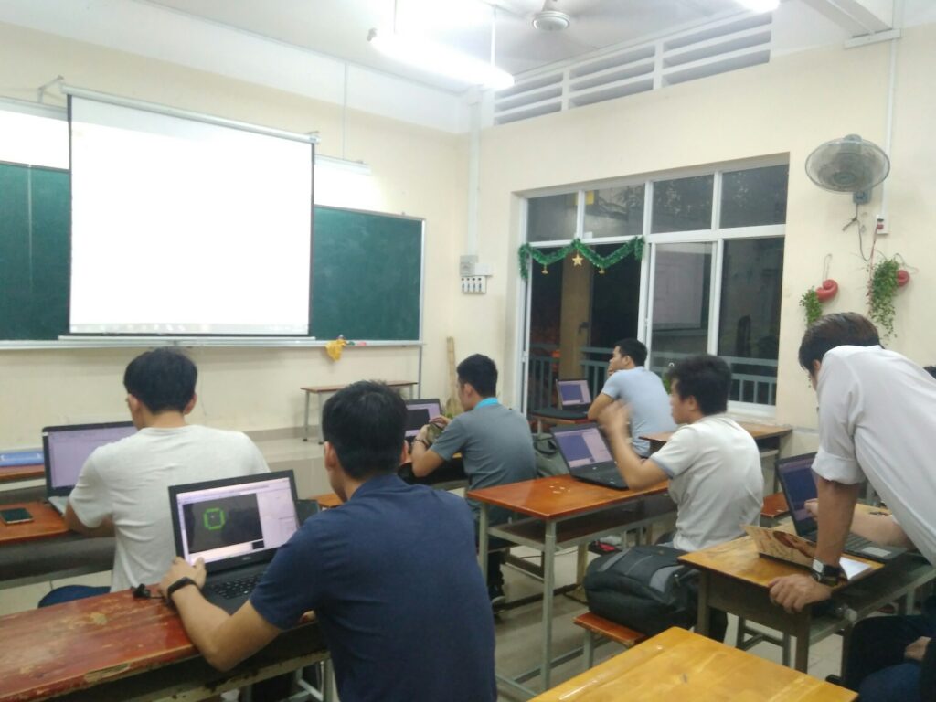 Khóa học Layout vi mạch số - HitechUni